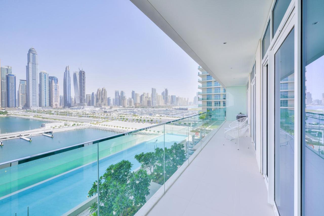 Ultra Luxury Emaar Beachfront - Private Beach And Pool Dubai Exterior foto