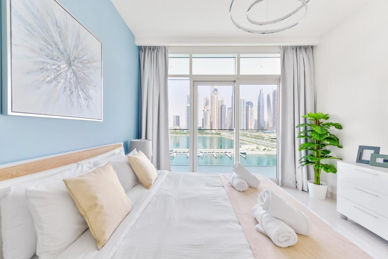 Ultra Luxury Emaar Beachfront - Private Beach And Pool Dubai Exterior foto