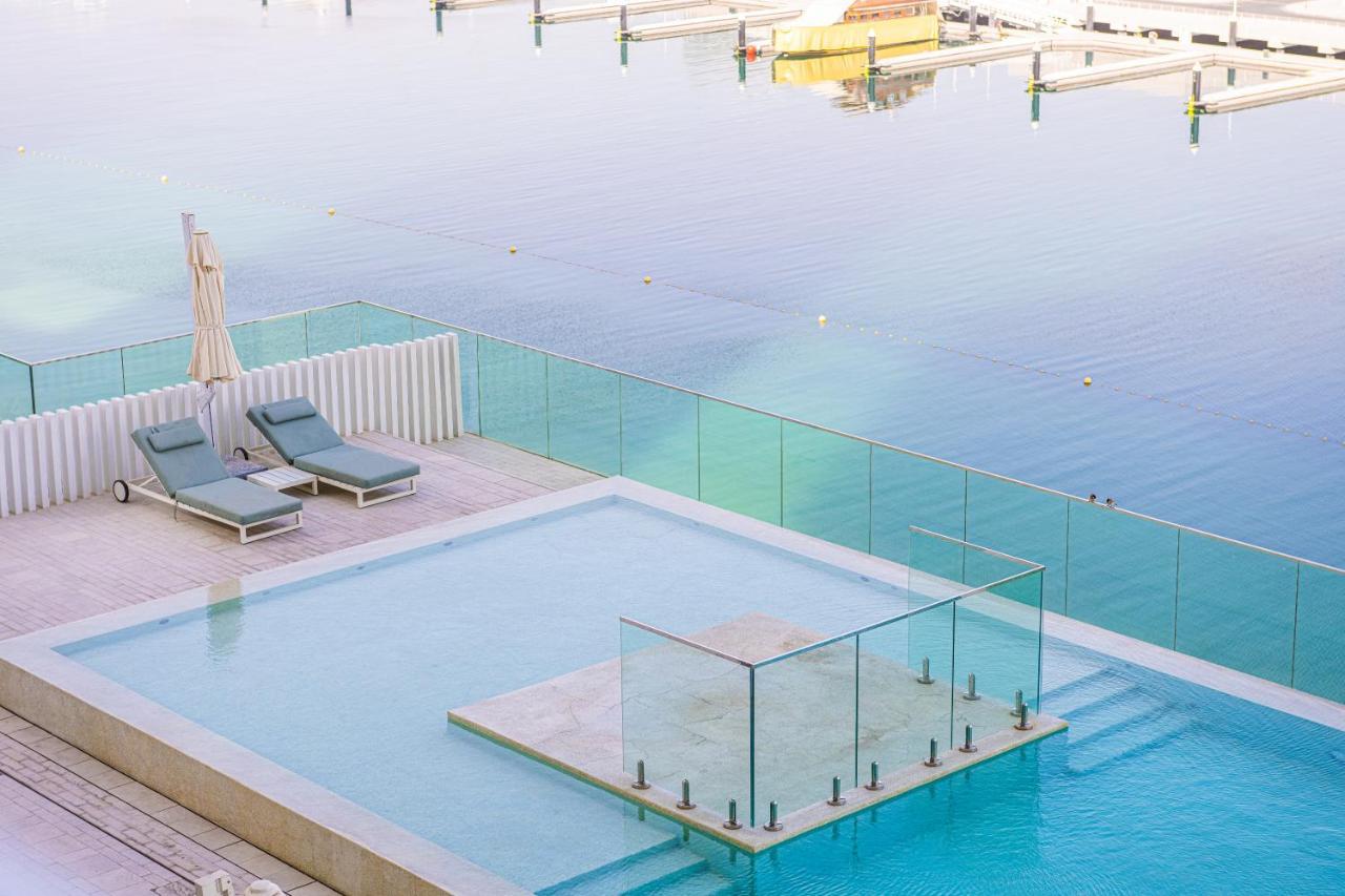 Ultra Luxury Emaar Beachfront - Private Beach And Pool Dubai Exterior foto