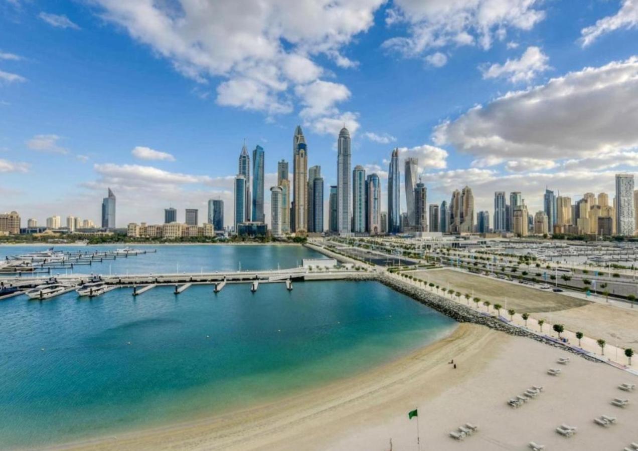 Ultra Luxury Emaar Beachfront - Private Beach And Pool Dubai Exterior foto