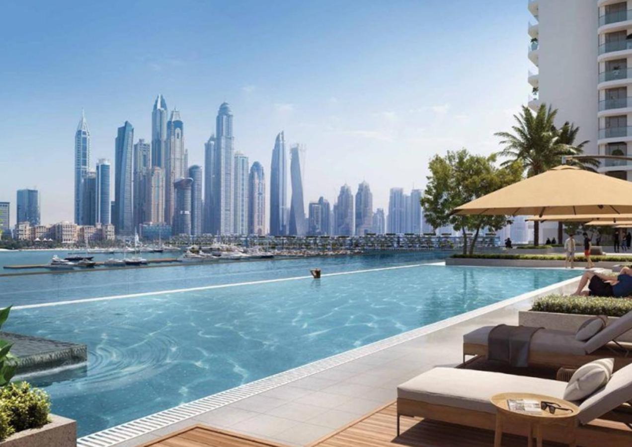 Ultra Luxury Emaar Beachfront - Private Beach And Pool Dubai Exterior foto